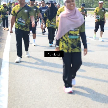 Runner Photo 6942365