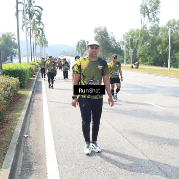 Runner Photo 6942499