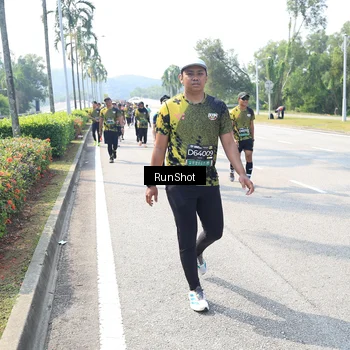 Runner Photo 6942504