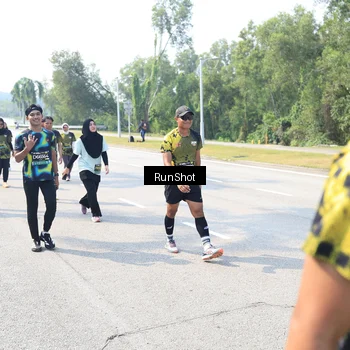Runner Photo 6942517