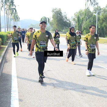 Runner Photo 6942559