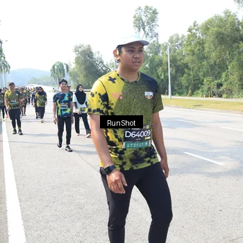 Runner Photo 6942563