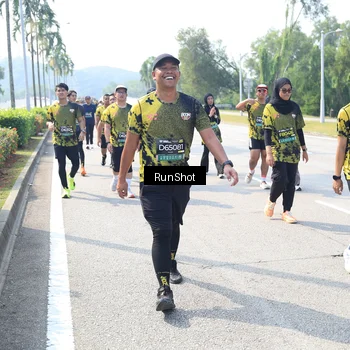 Runner Photo 6942570