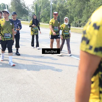 Runner Photo 6942590