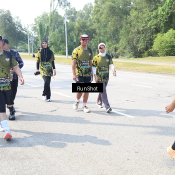 Runner Photo 6942596