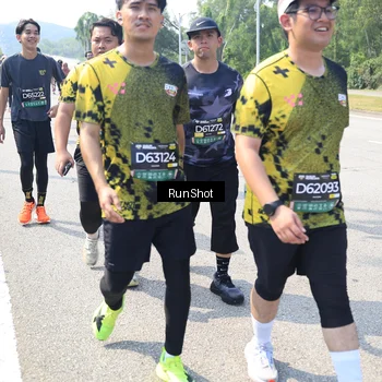 Runner Photo 6942611
