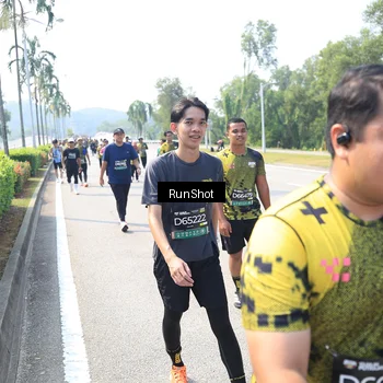 Runner Photo 6942629