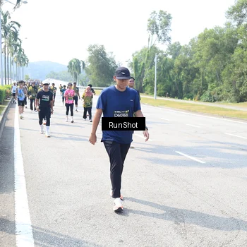 Runner Photo 6942641