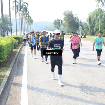 Runner Photo 6942659