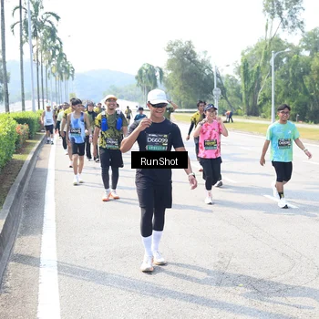 Runner Photo 6942661