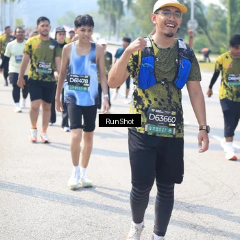Runner Photo 6942677