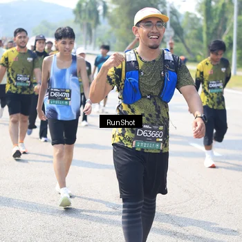 Runner Photo 6942679