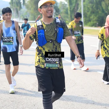 Runner Photo 6942680