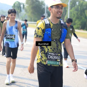 Runner Photo 6942686