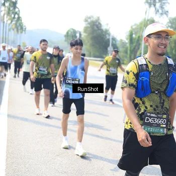 Runner Photo 6942689