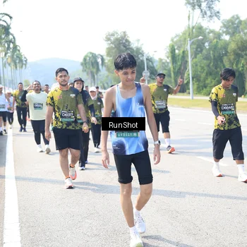 Runner Photo 6942693