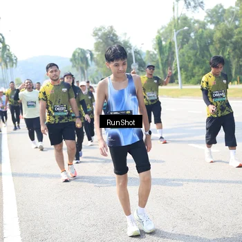 Runner Photo 6942694