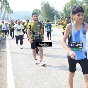 Runner Photo 6942701
