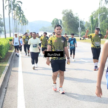 Runner Photo 6942704