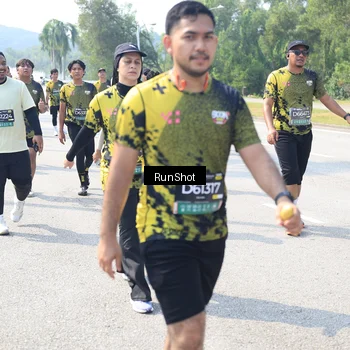 Runner Photo 6942720