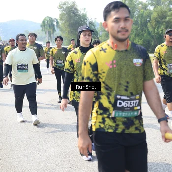 Runner Photo 6942723