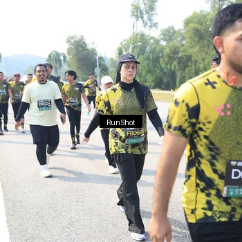 Runner Photo 6942725