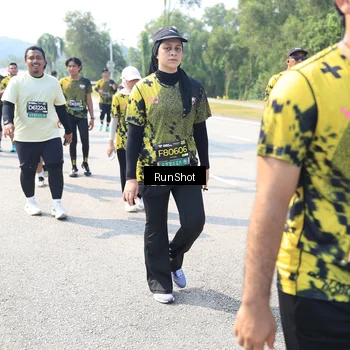 Runner Photo 6942727