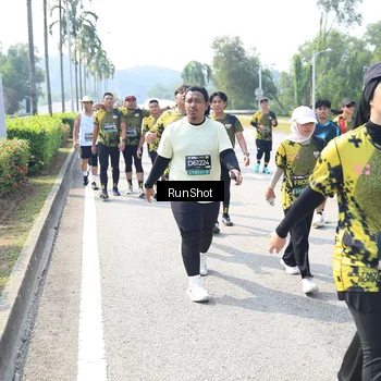 Runner Photo 6942734