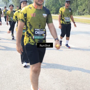 Runner Photo 6942740