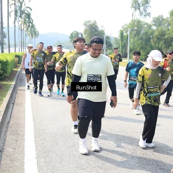 Runner Photo 6942741