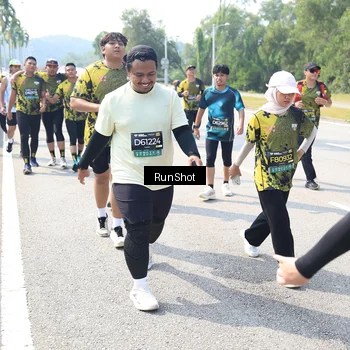 Runner Photo 6942742