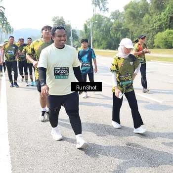 Runner Photo 6942744
