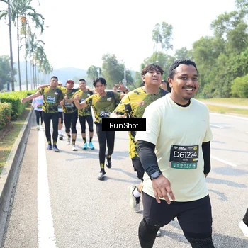 Runner Photo 6942749