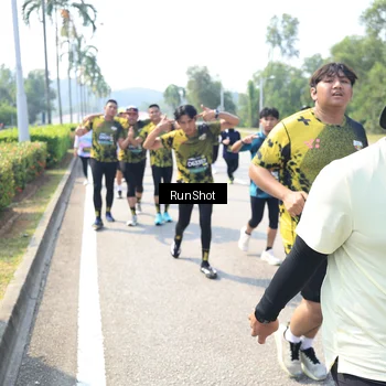 Runner Photo 6942756