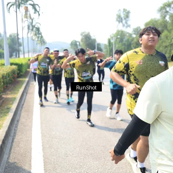 Runner Photo 6942757