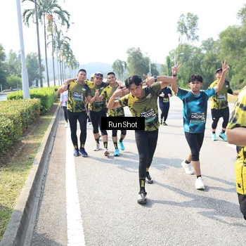 Runner Photo 6942759
