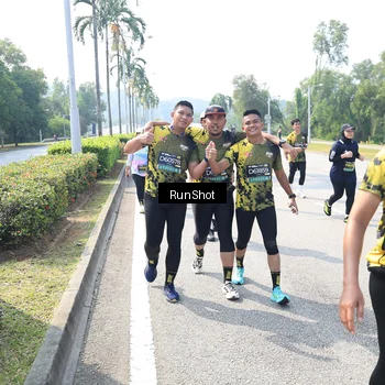 Runner Photo 6942769