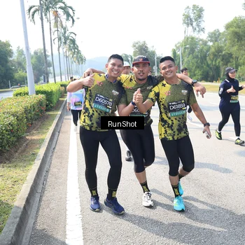 Runner Photo 6942779