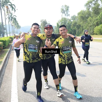 Runner Photo 6942781