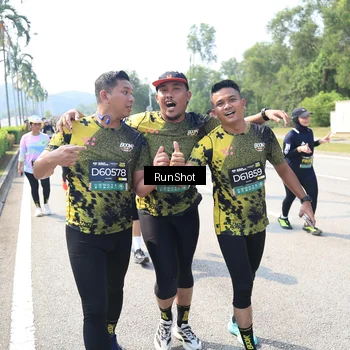 Runner Photo 6942786
