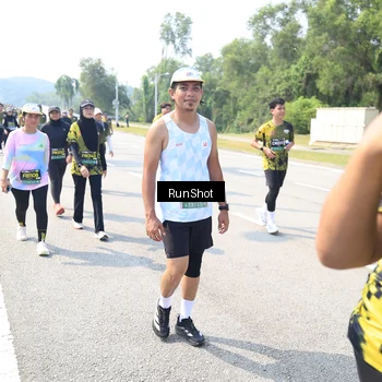 Runner Photo 6942798