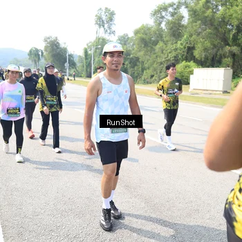 Runner Photo 6942799