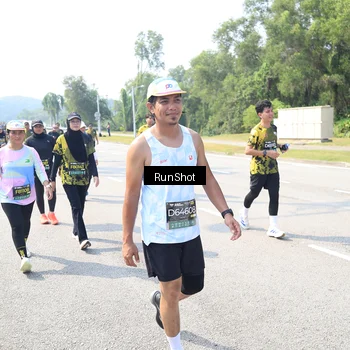 Runner Photo 6942803