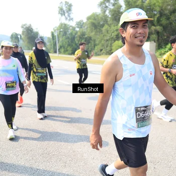 Runner Photo 6942812