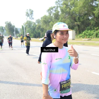 Runner Photo 6942835