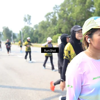 Runner Photo 6942842