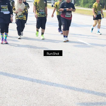Runner Photo 6942860