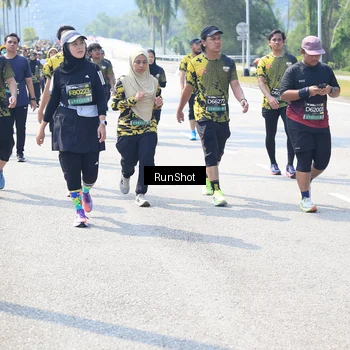 Runner Photo 6942861