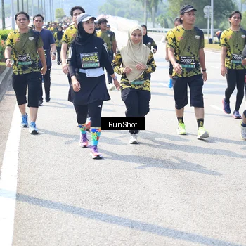 Runner Photo 6942864