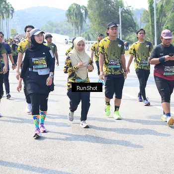 Runner Photo 6942866